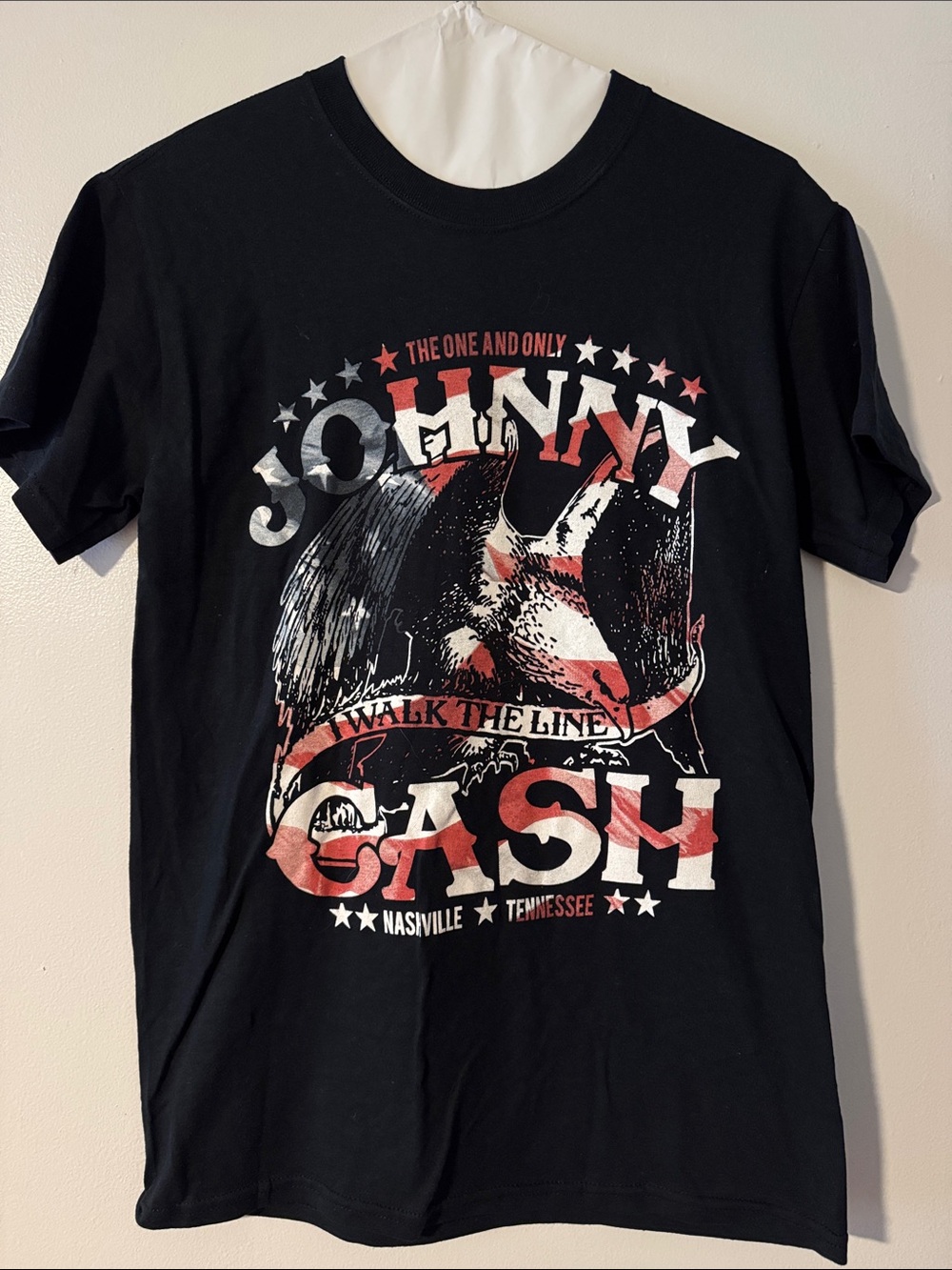 Johnny Cash 'Walk the Line' Graphic Tee - Black